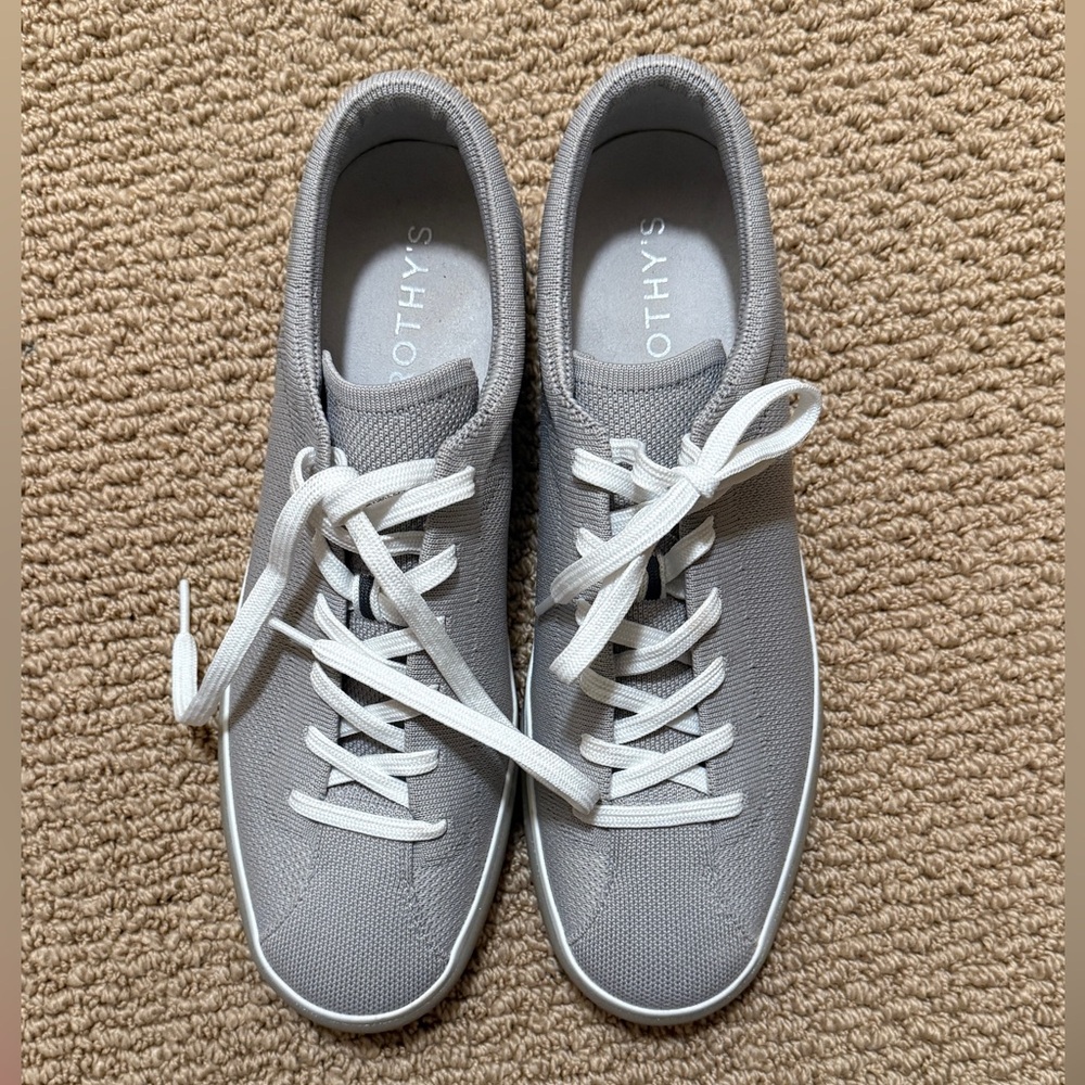 Rothy's Lace Up Sneakers - Size 12.5